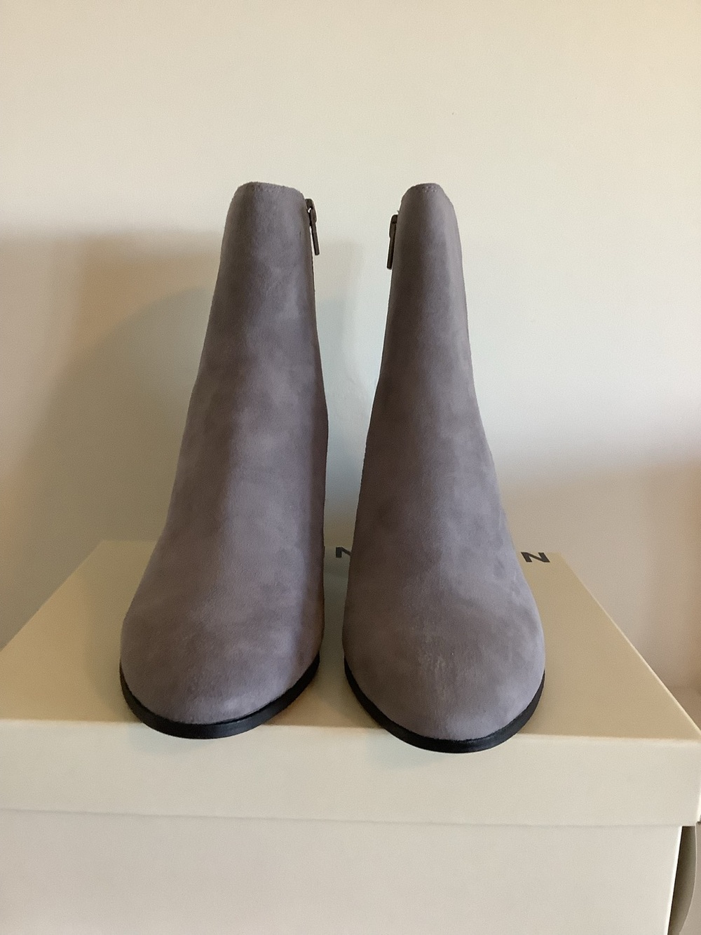 Women's Suede Ankle Boots in Light Gray